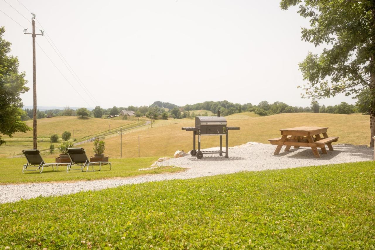L'Escapade à la Banut Apartamento Jallandrieux Exterior foto